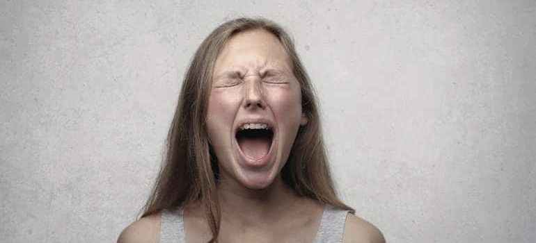 woman screaming due to Suboxone Withdrawal
